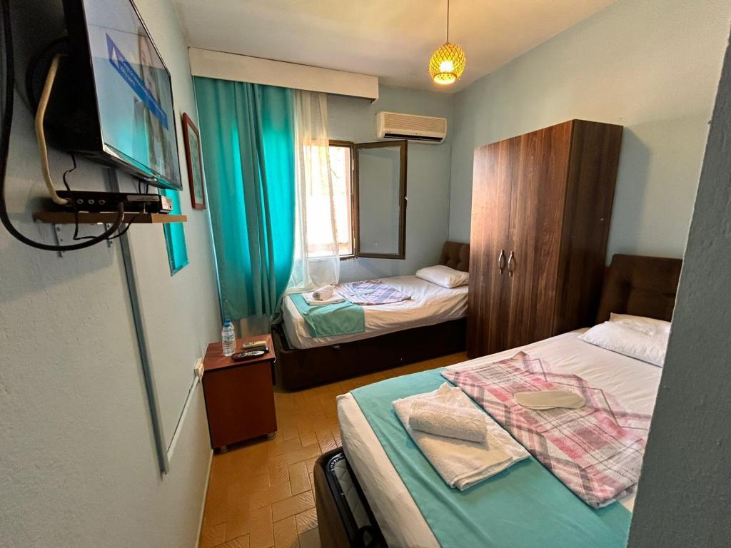 Yeşim Pansiyon Çeşme — 8