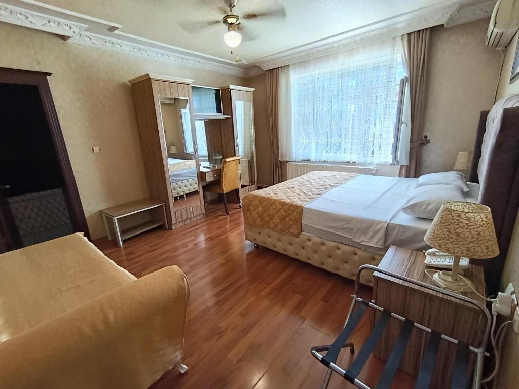 Zarina Hotel Pansiyon — 8