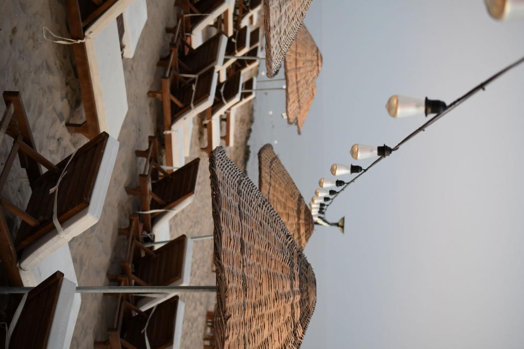 Zaya Çesme Hotel Beach — 7