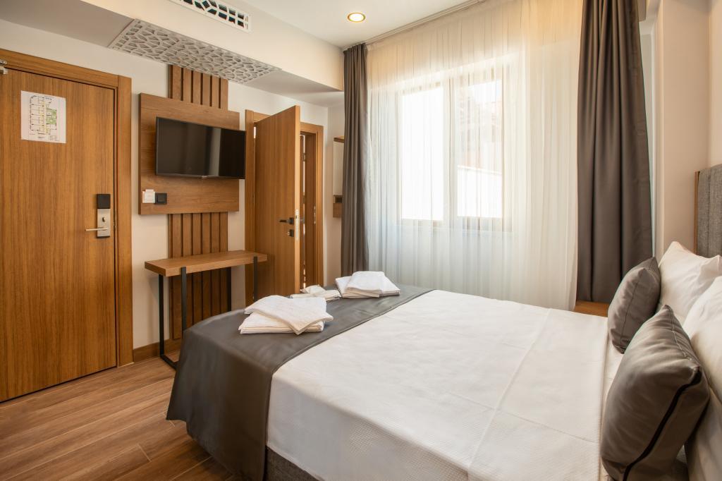 Grand Business Hotel — 9