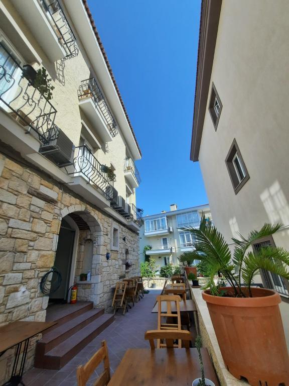 Adil Otel Çeşme — 3