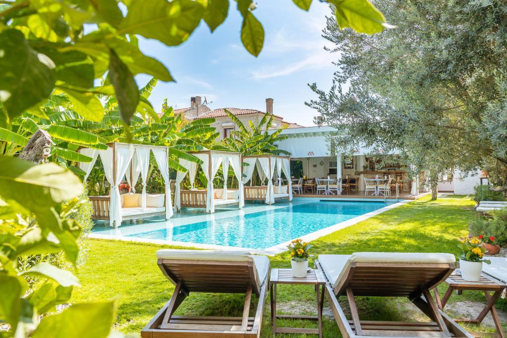 Alaçatı Köşe Konak +12 Adult Only — 10