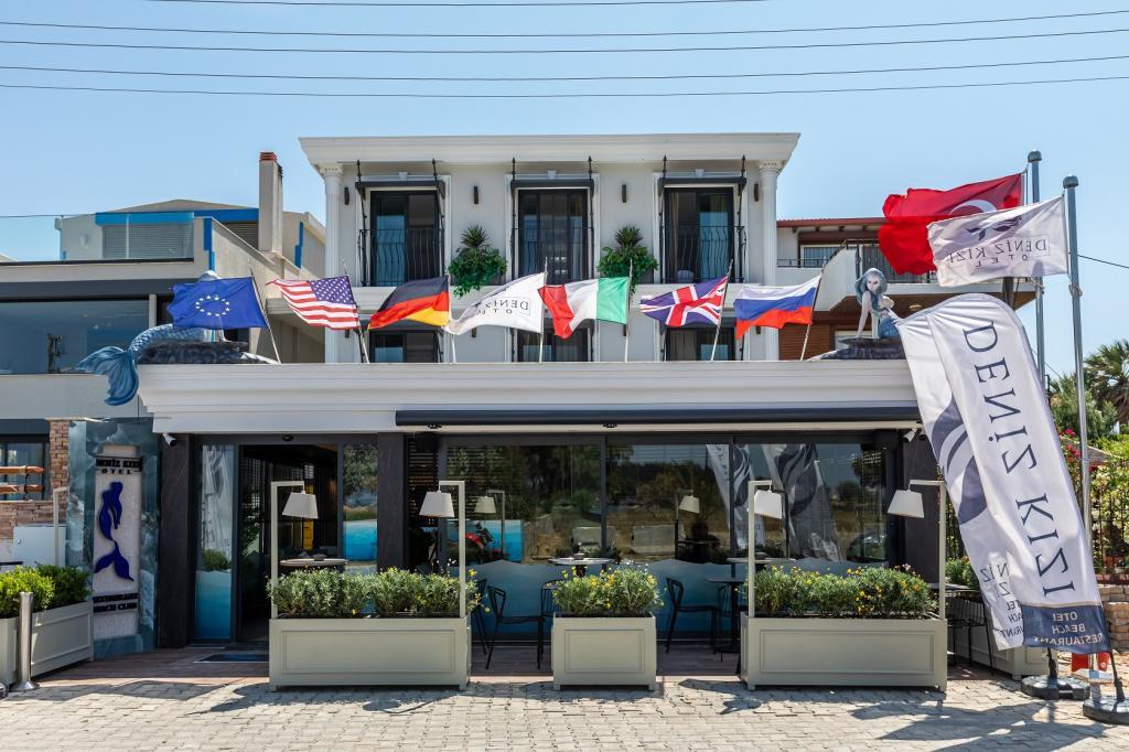 Deniz Kızı Otel Urla — 1