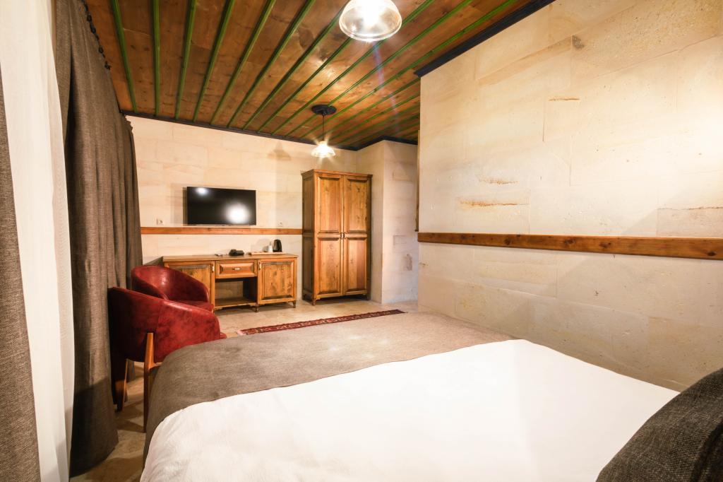 Sapphire Stone Hotel — 2