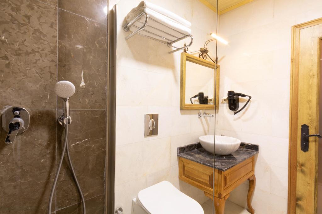 Sapphire Stone Hotel — 8