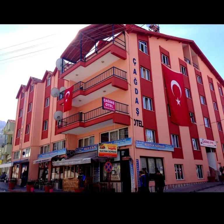 Çağdaş Otel — 1