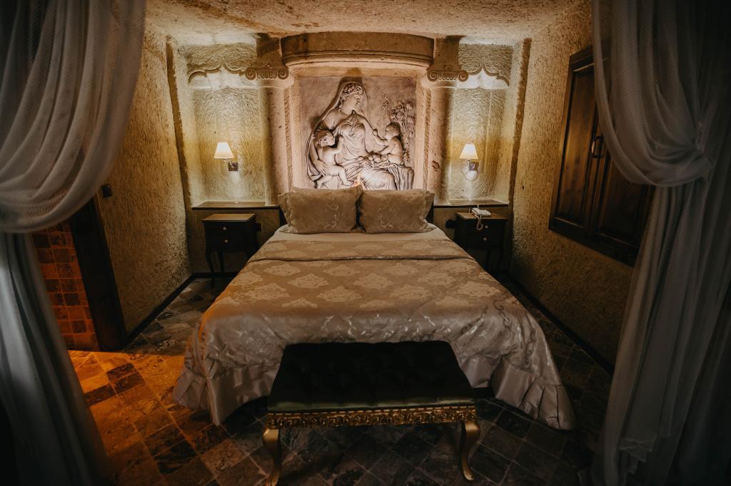 Artium Cave Hotel — 4