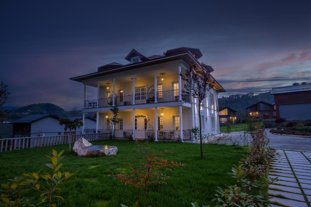 Zanike Hotel — 2