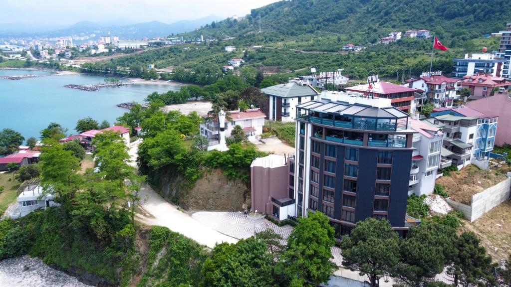 Pentahor Hotel — 1