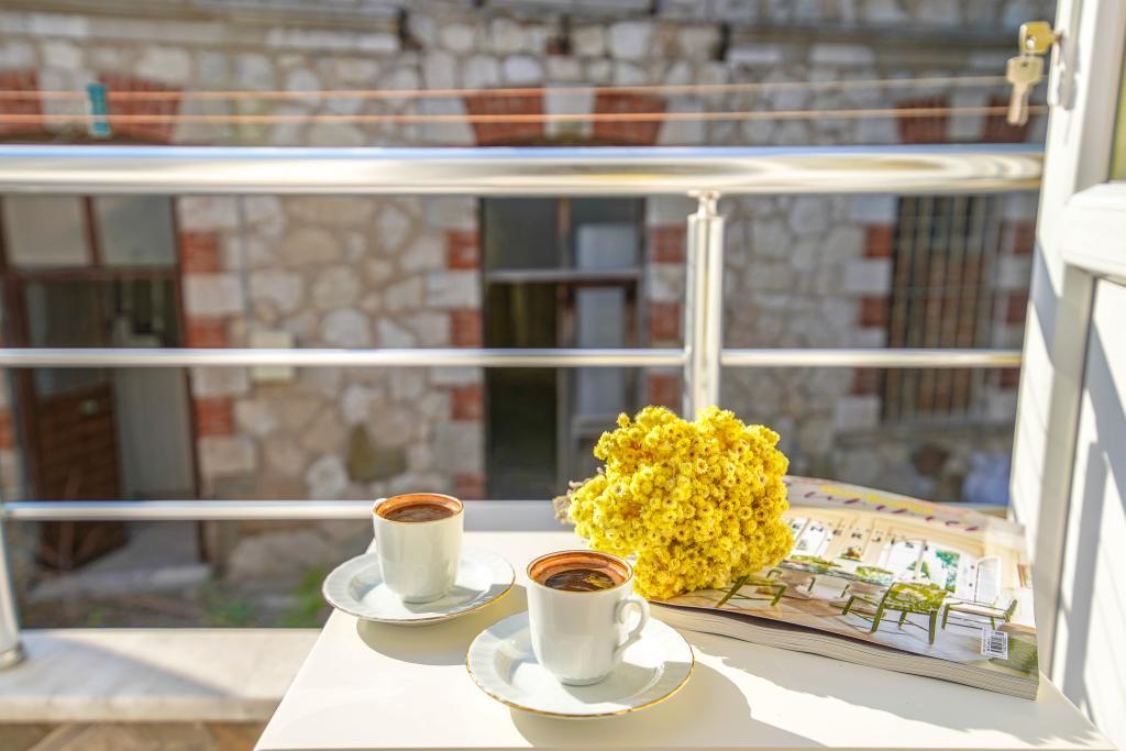 Lutro Otel Bozcaada — 5