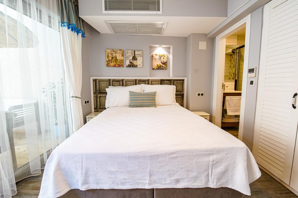 Nirvana Otel Bozcaada — 9