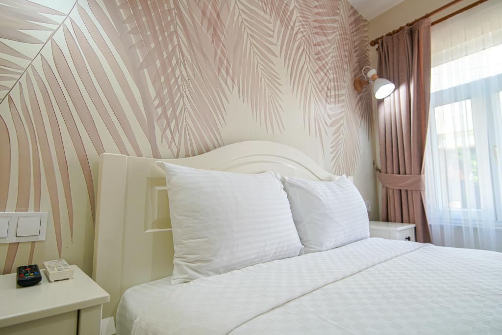 Lutro Otel Bozcaada — 7