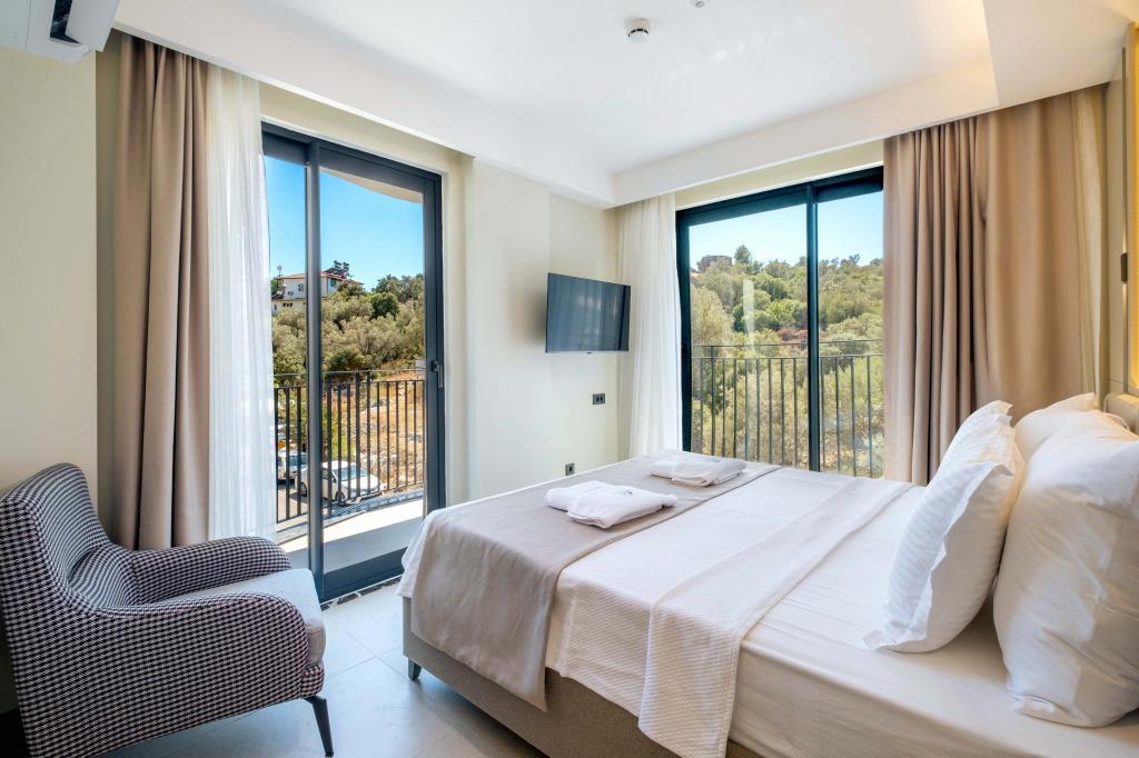 Seatown Hotel — 8