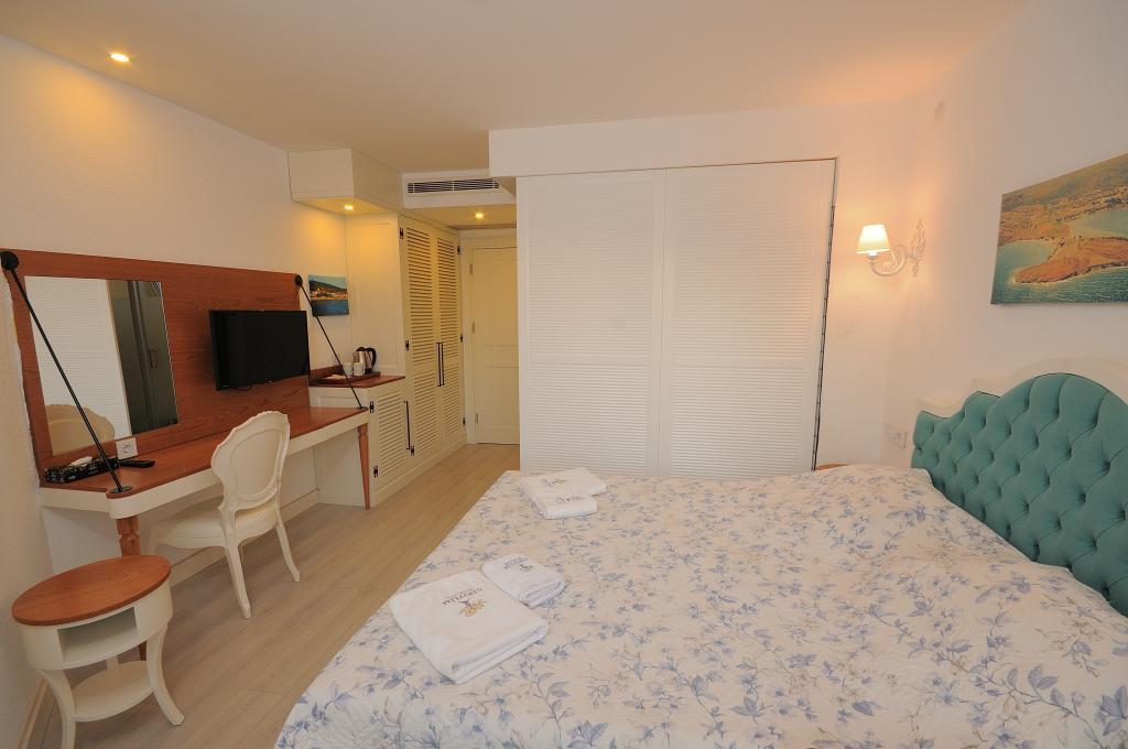 Giritlim Otel Çeşme — 10