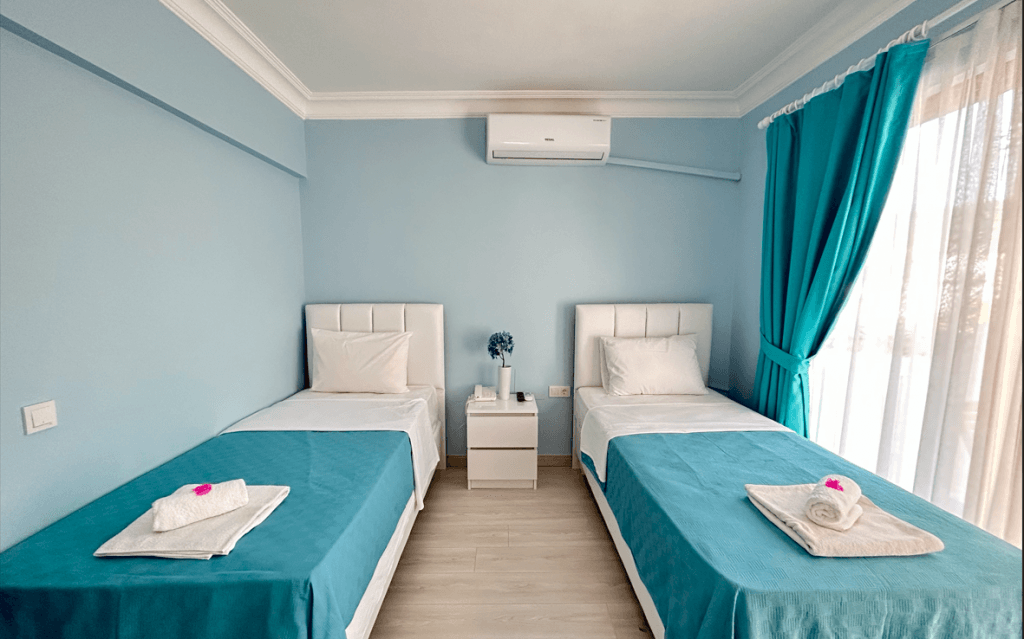 Marquis Blue Hotel — 10
