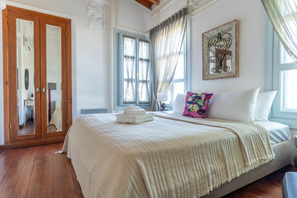 Alaçatı Taş Otel — 10