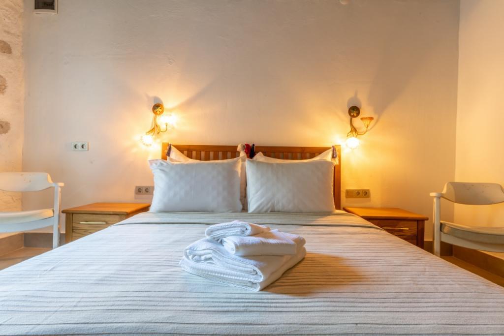 Alaçatı Taş Otel — 6