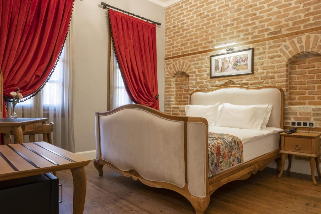 Erdi Otel Hakiki Halıcıoğluu — 3