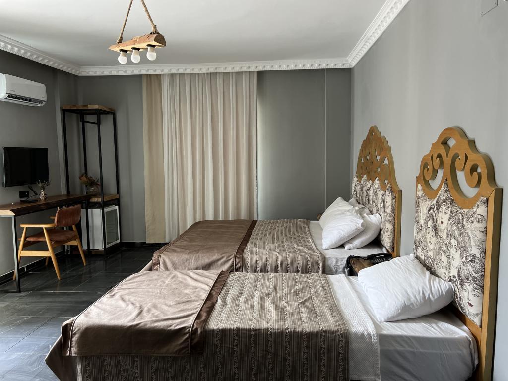 Jomo Hotel Mersin — 7