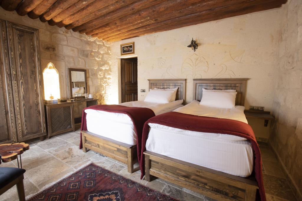Medusa Cave Hotel — 10