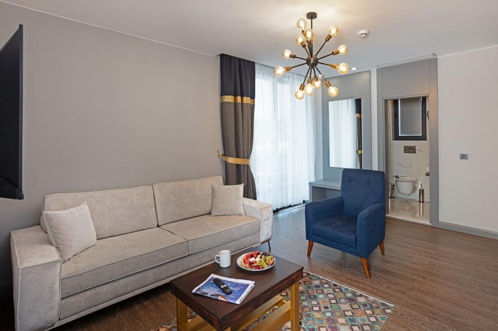 Derin Deniz Boutique Hotel Restaurant — 8
