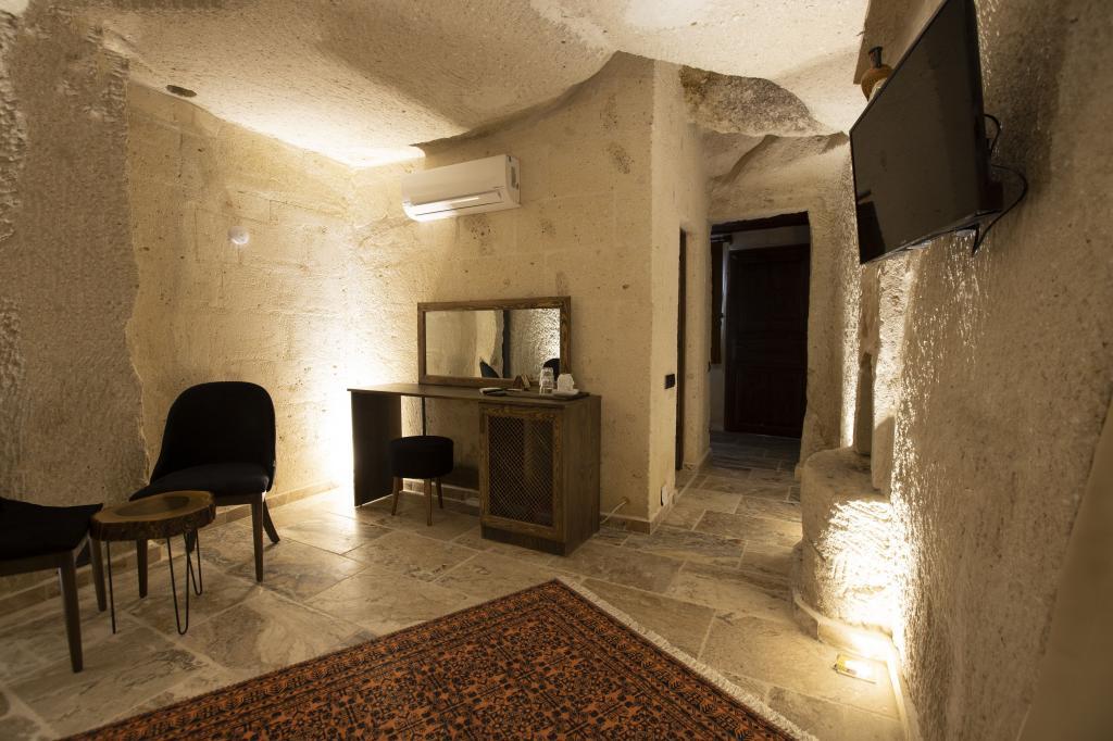 Medusa Cave Hotel — 5