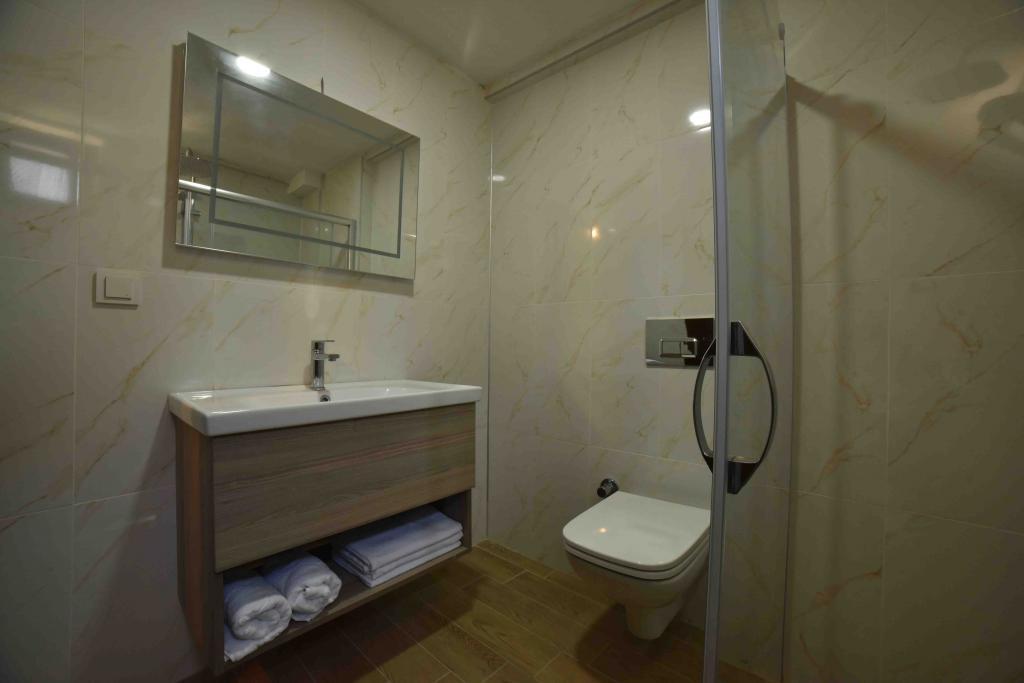 Limnos Otel — 10