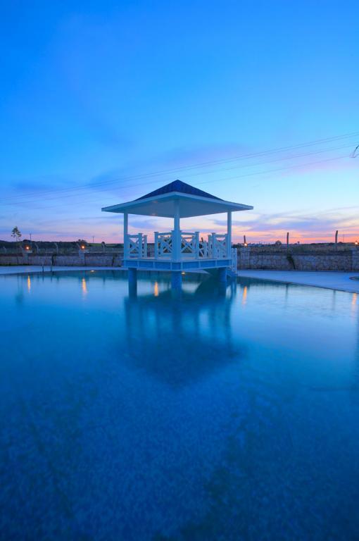 Seahorse Deluxe Hotel — 5