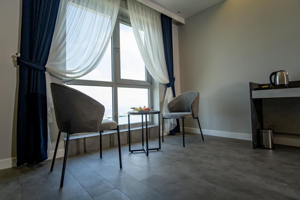 Newarise Hotel — 8