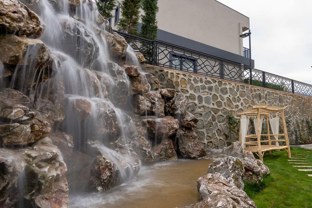 Aileena Hotel & Villas — 2