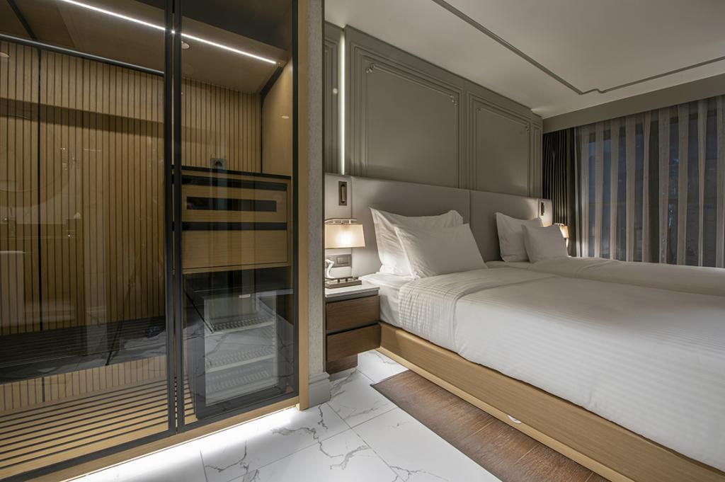 Stayso The House Hotel — 9