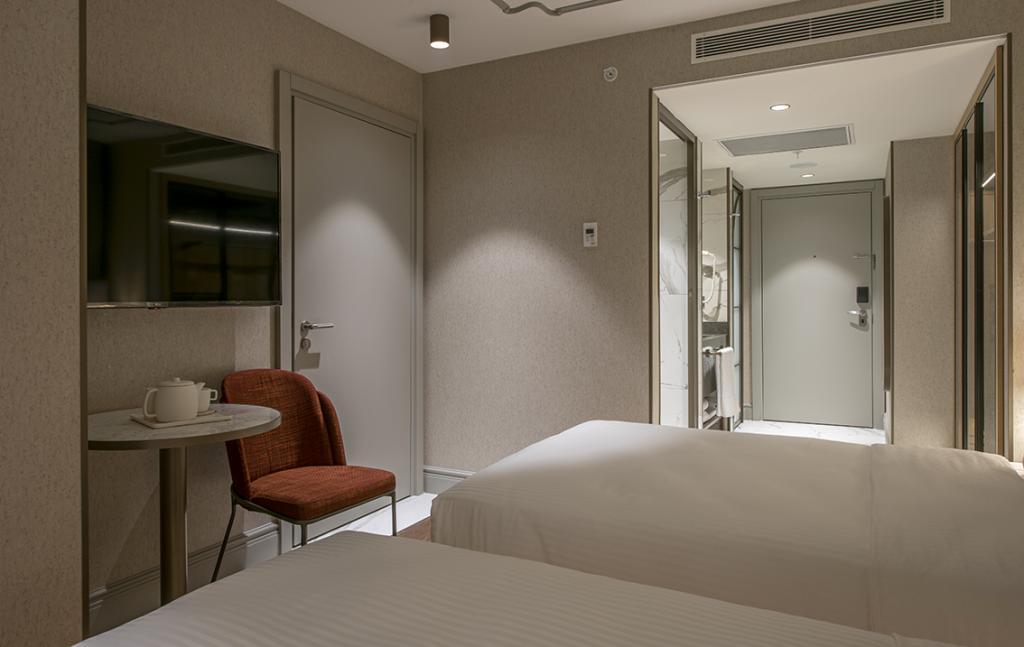 Stayso The House Hotel — 10