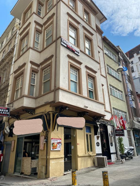 Taksim Palace Hotel İstanbul — 2