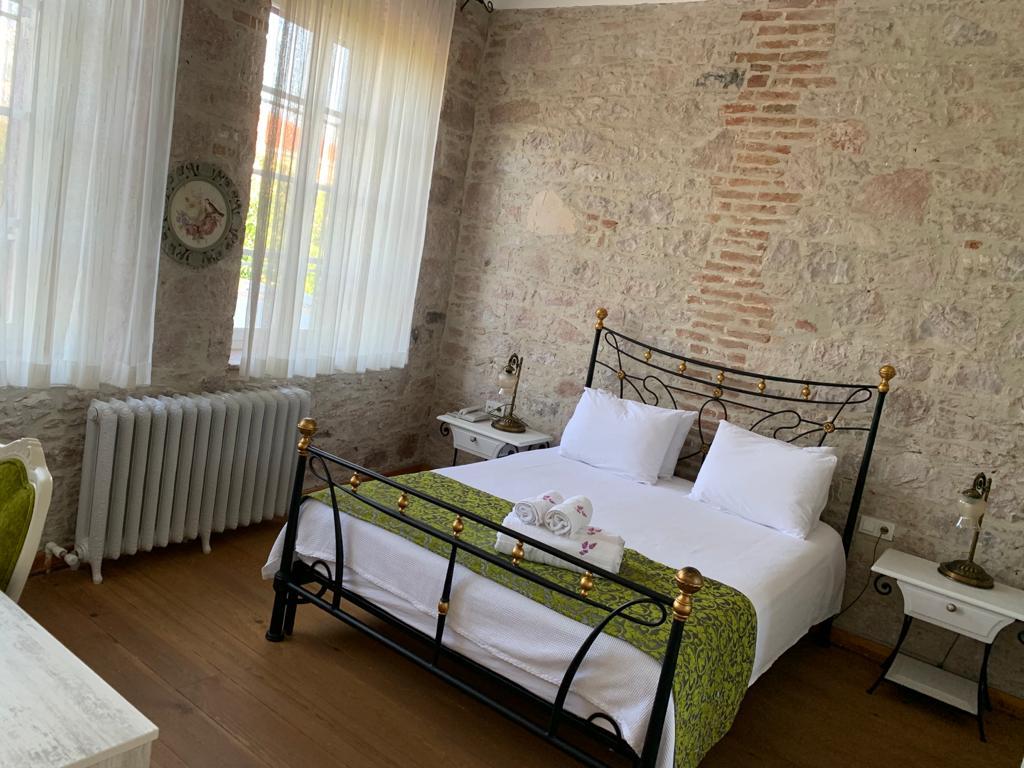 Lavanta Cunda +12 Adult Only — 2