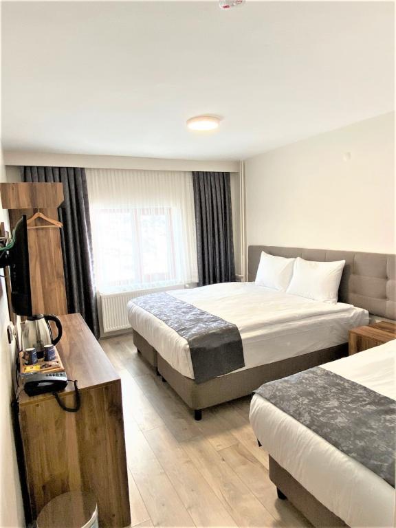 Zümrüt Palas Otel — 4