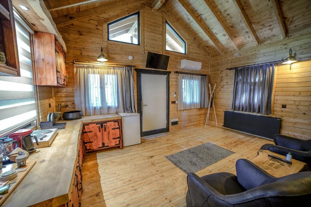 Pino Mar Luxury Bungalows — 3