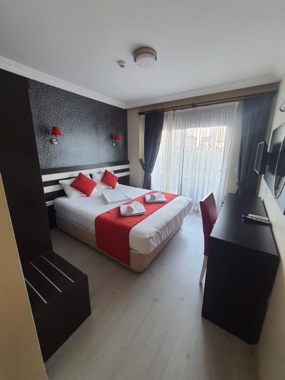 Eleven Hotel Çeşme — 4