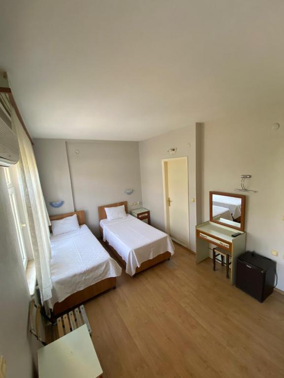 Pegasus Otel — 4