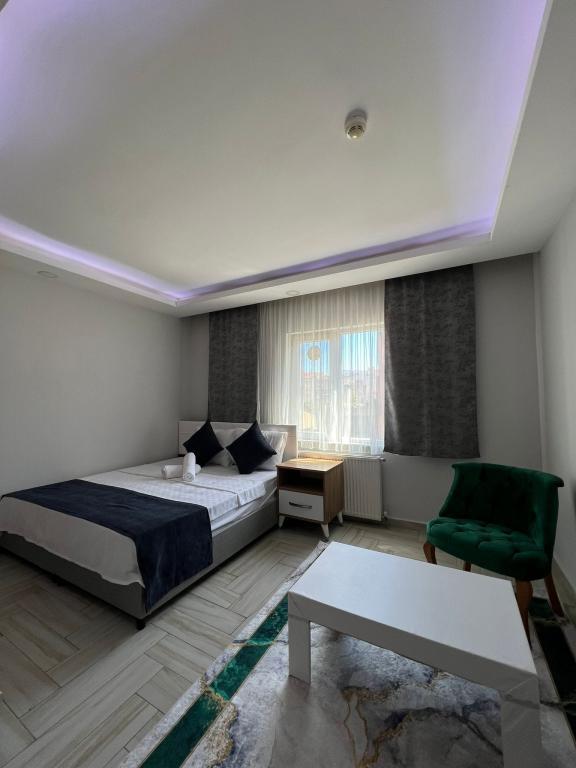 Luu Hotel — 5