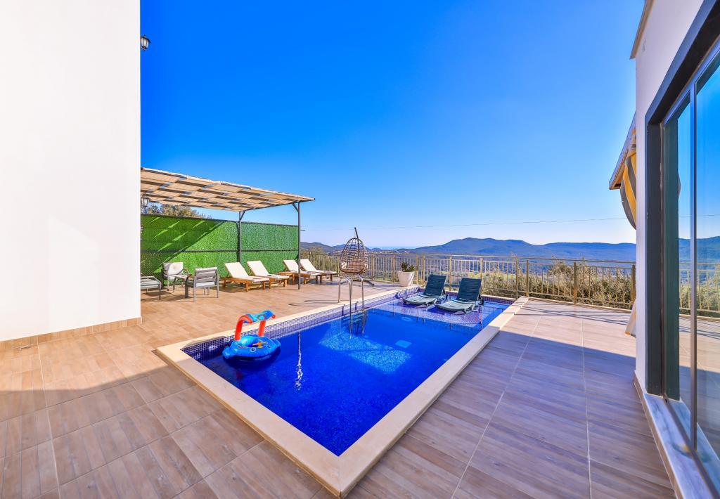 Villa Ases - Alpanos — 10