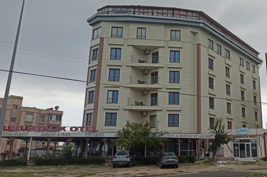 Yumurtalık Otel — 8
