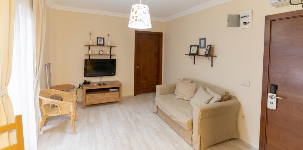 Levant Hotel & Aparts Çeşme — 8