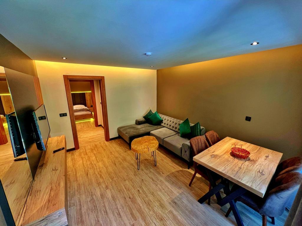 Akyüz Kardeşler Otel & Bungalow — 5