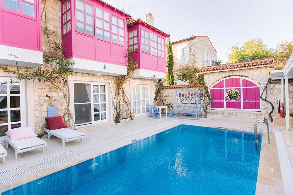 Begonvilby Aliki Butik Otel Alaçatı — 1