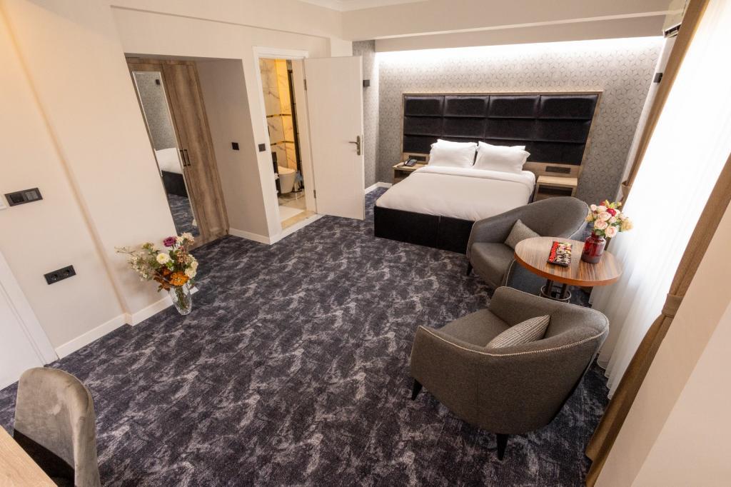 Comfort House Hotel — 8