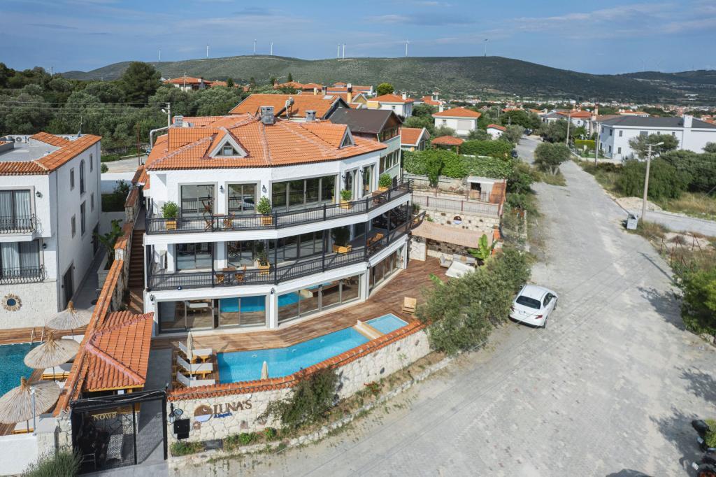Luna's Alaçatı — 1