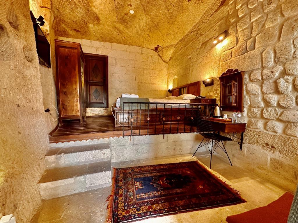 Harkasos Cave Hotel — 10