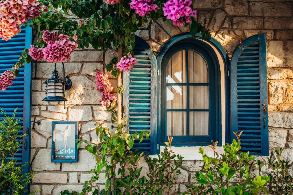 Loc''ada Büyükada — 8