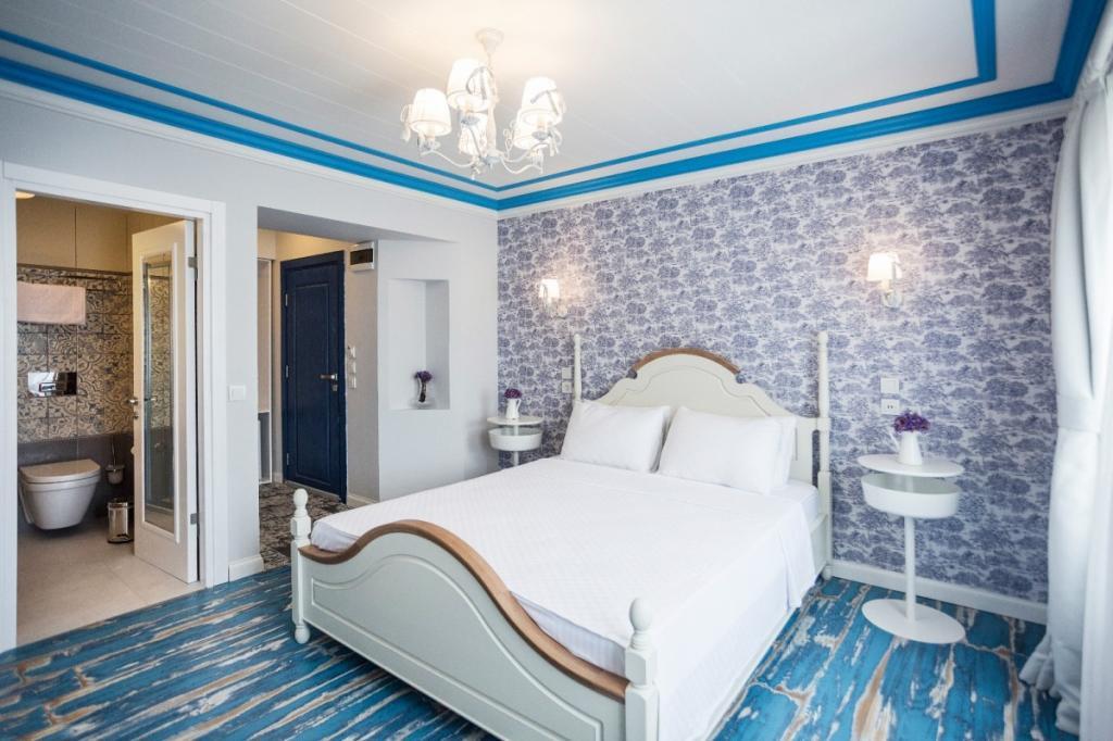 Sardunya Otel Bozcaada +8 — 6