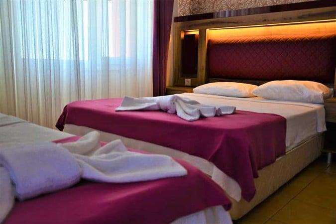 Senam Hotel — 8